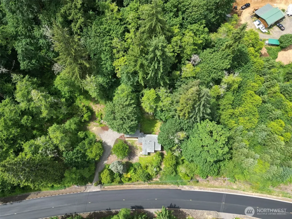 6405 Westside Highway Castle Rock WA 98611