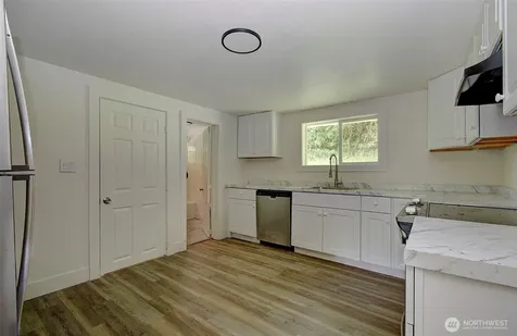 6405 Westside Highway Castle Rock WA 98611