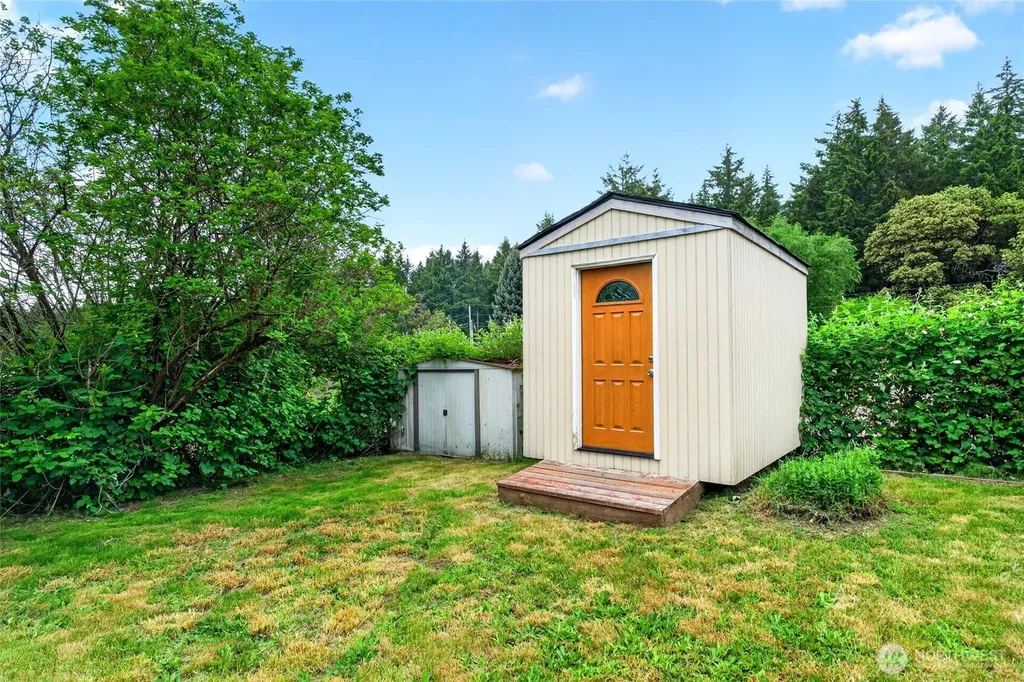9210 Otso Point Road Anderson Island WA 98303