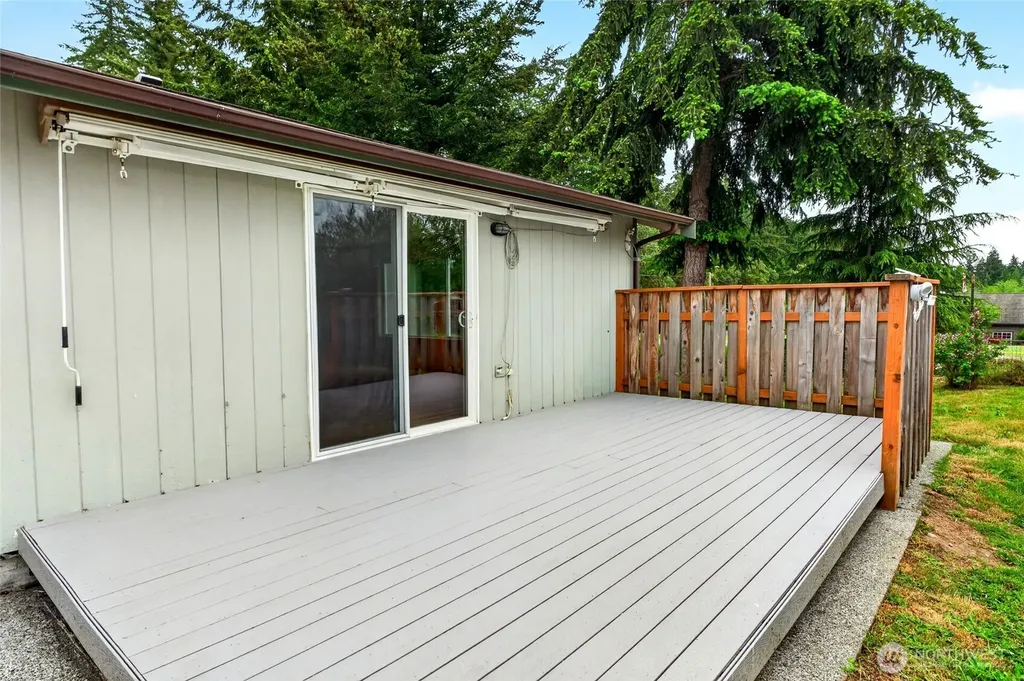 9210 Otso Point Road Anderson Island WA 98303