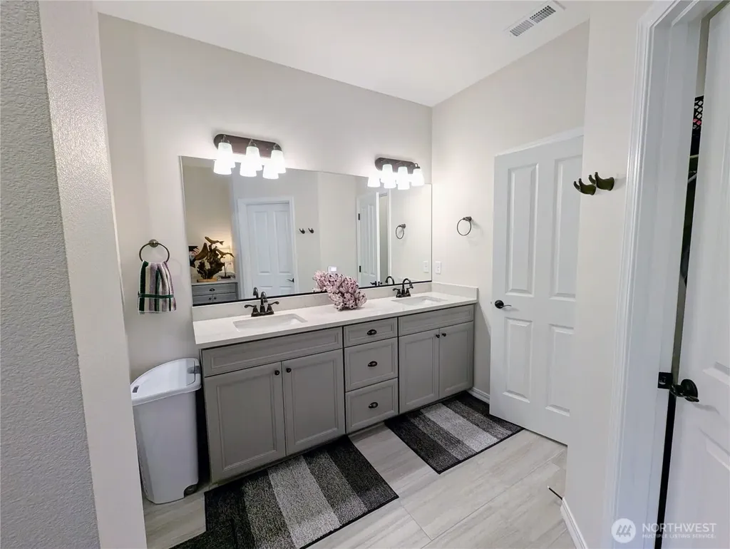 14830 207th Avenue E Bonney Lake WA 98391