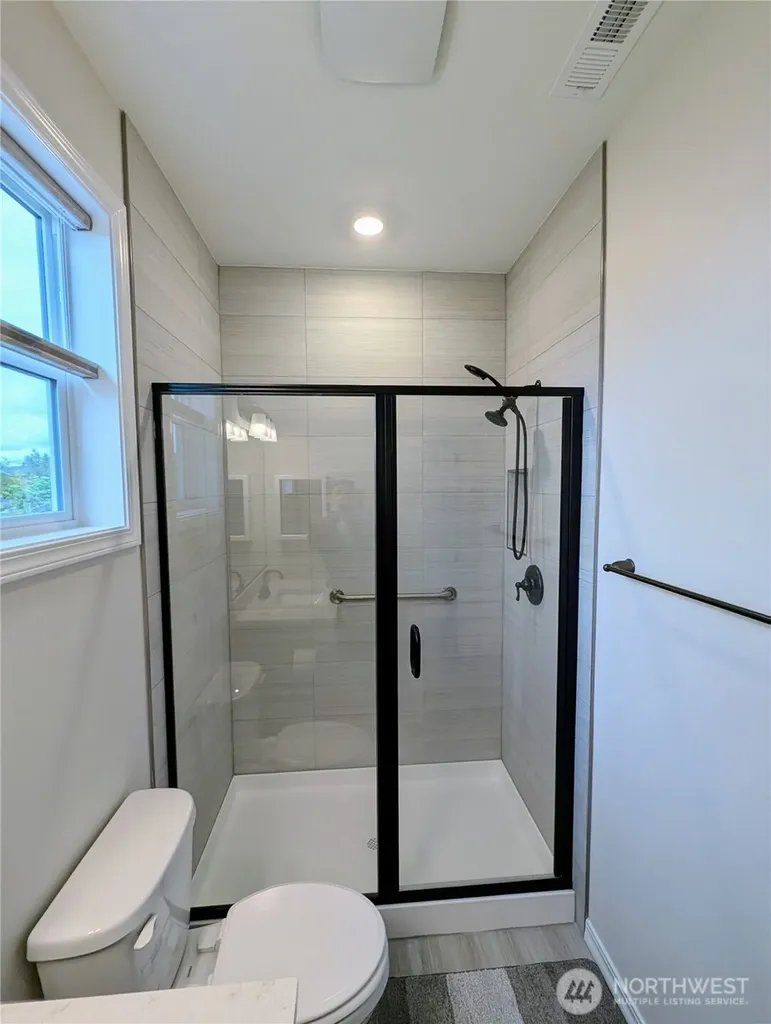14830 207th Avenue E Bonney Lake WA 98391