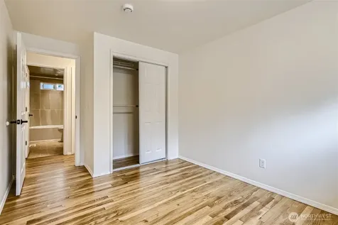 14379 104th Avenue NE Kirkland WA 98034