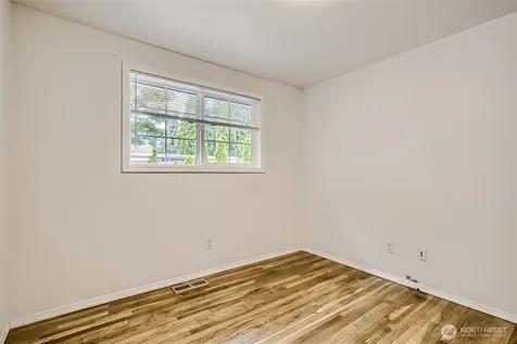 14379 104th Avenue NE Kirkland WA 98034