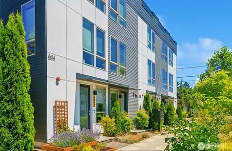 604 77th Street Seattle WA 98117