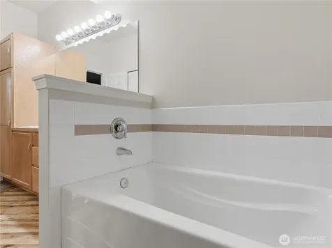 2526 143rd Street SW Lynnwood WA 98087
