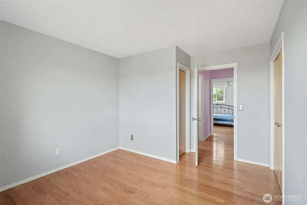 38 SE Washington Avenue Chehalis WA 98532