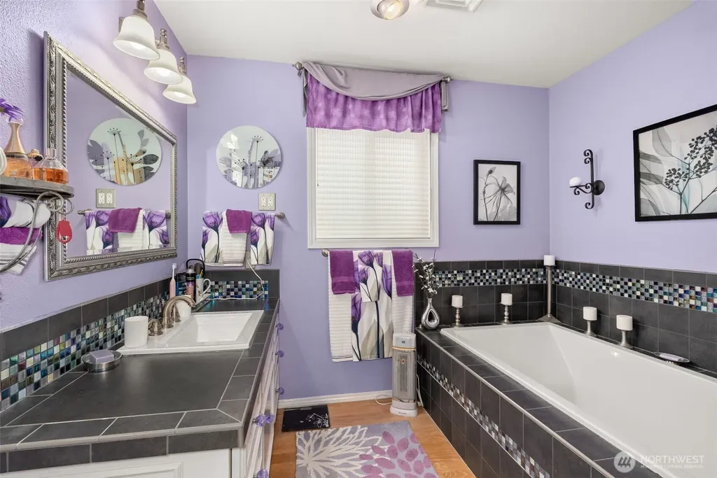 38 SE Washington Avenue Chehalis WA 98532