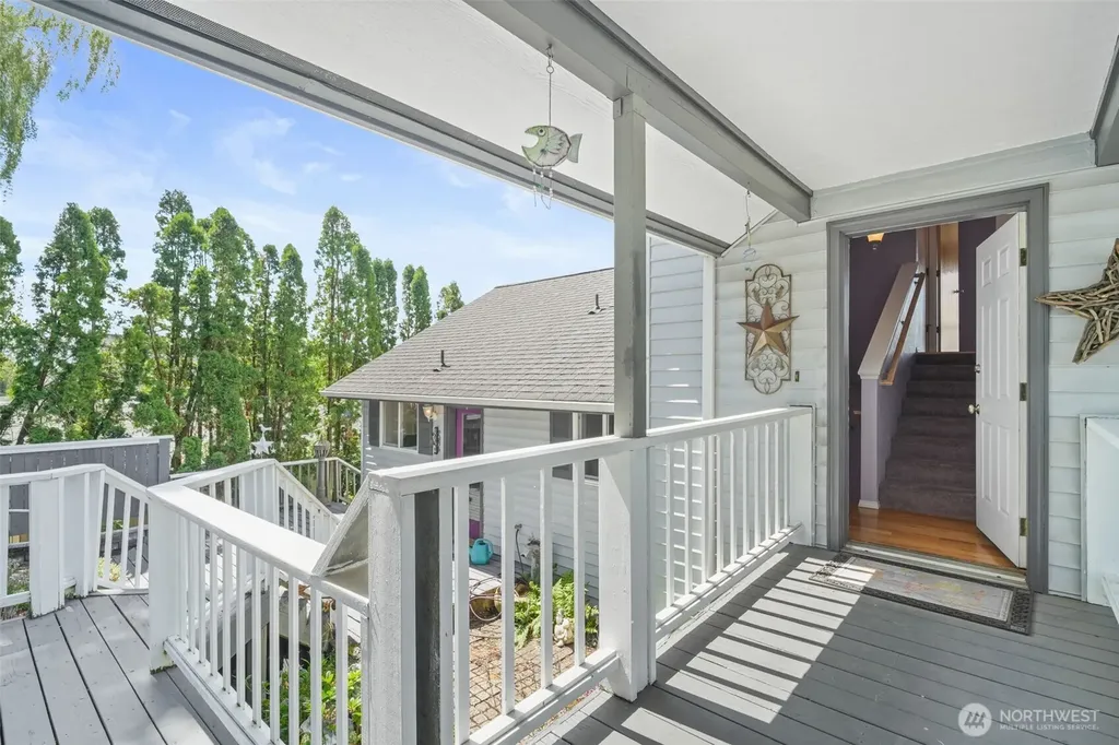 38 SE Washington Avenue Chehalis WA 98532