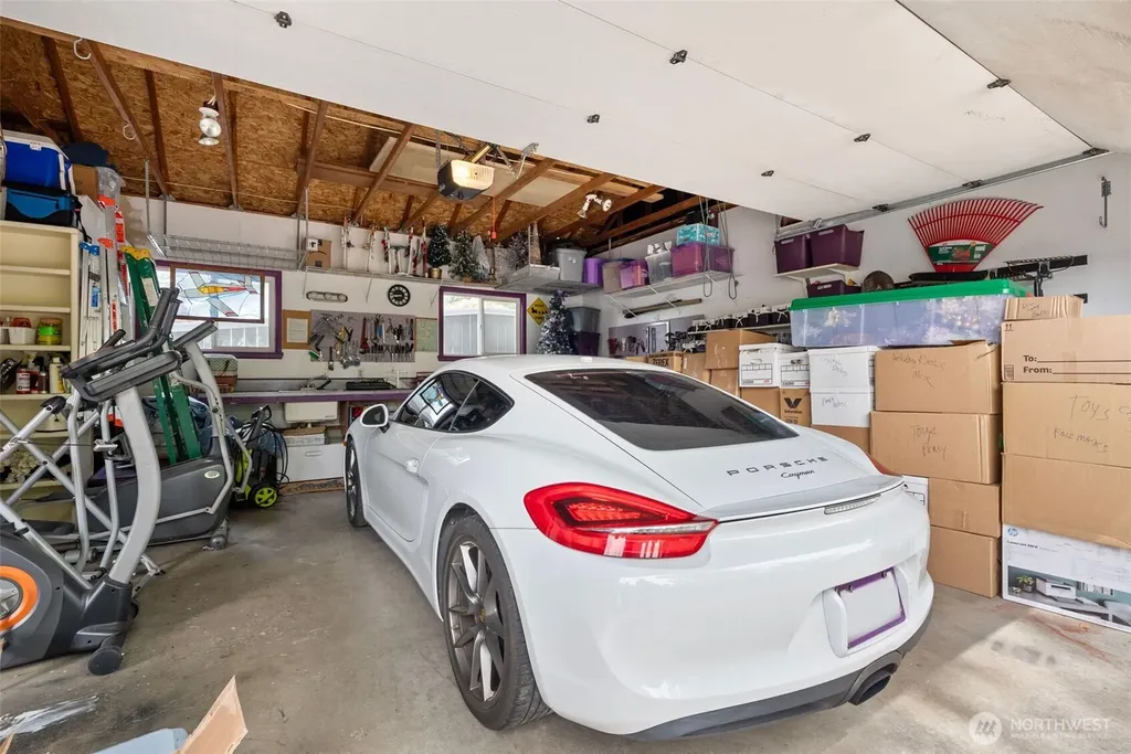 38 SE Washington Avenue Chehalis WA 98532
