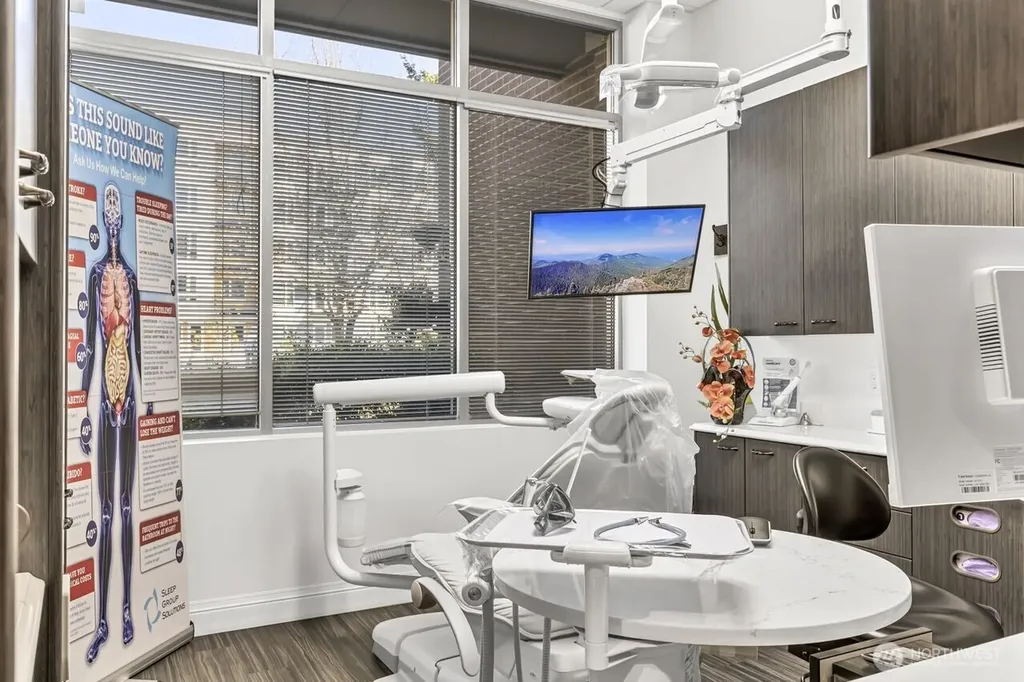 15419 NE 20th Street Bellevue WA 98007