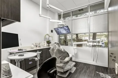 15419 NE 20th Street Bellevue WA 98007