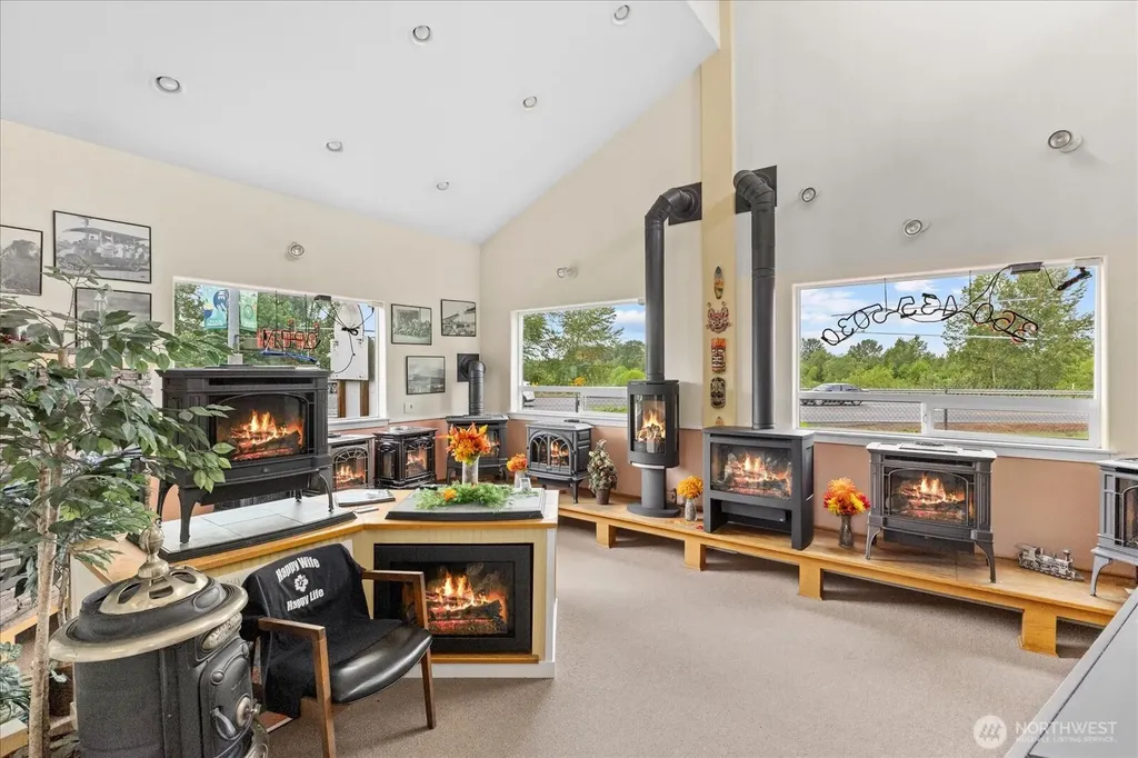 131 W Division Street Arlington WA 98223
