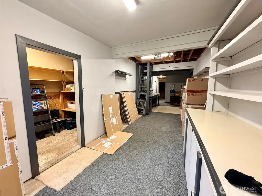 31808 Hinkleman Road S Roy WA 98580