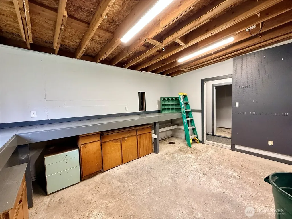 31808 Hinkleman Road S Roy WA 98580