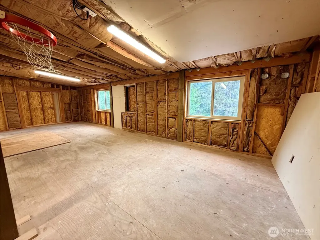 31808 Hinkleman Road S Roy WA 98580