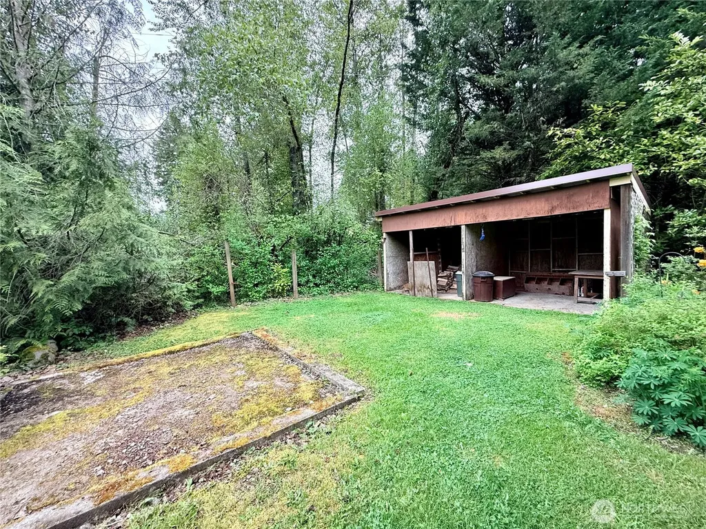 31808 Hinkleman Road S Roy WA 98580