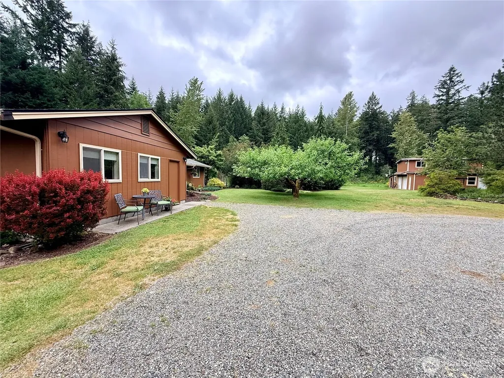 31808 Hinkleman Road S Roy WA 98580