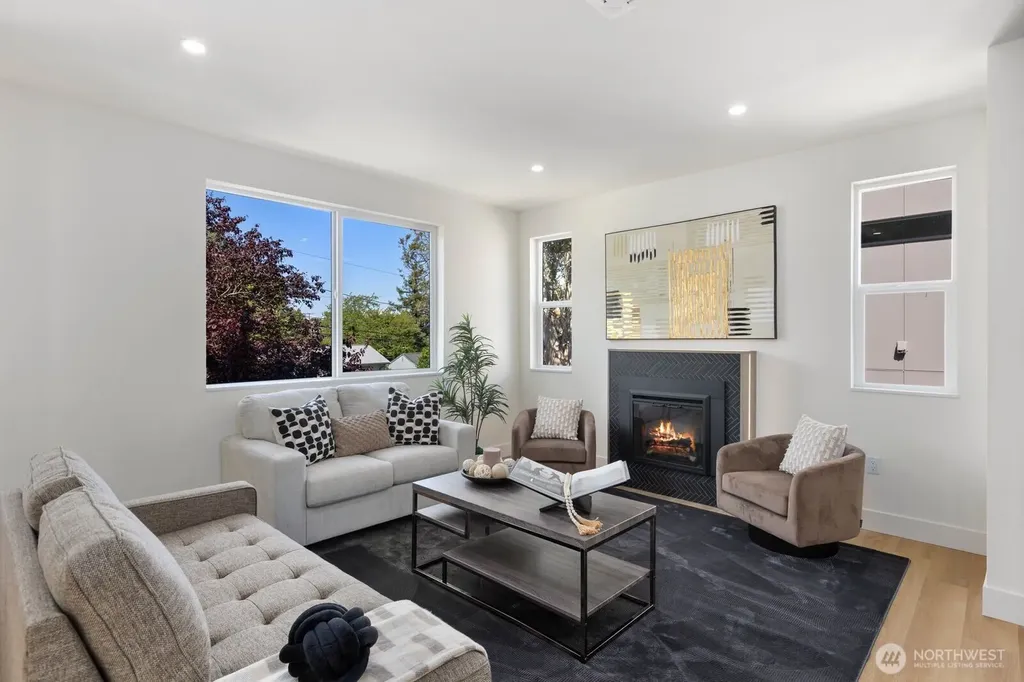 929 N 87th Street Seattle WA 98103