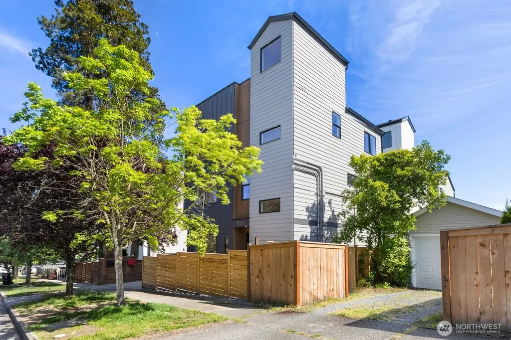 929 N 87th Street Seattle WA 98103