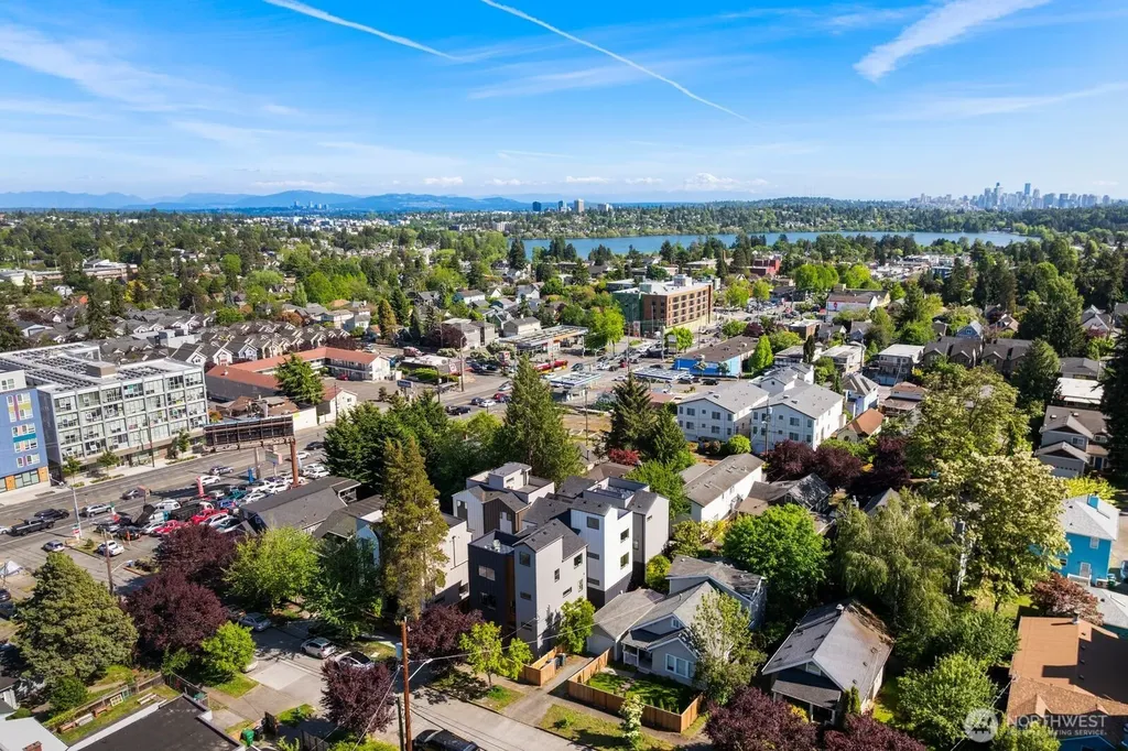 929 N 87th Street Seattle WA 98103