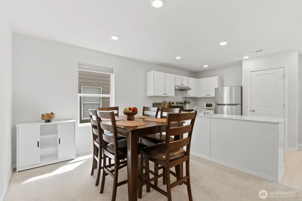 4220 SE Elijah Court Port Orchard WA 98366