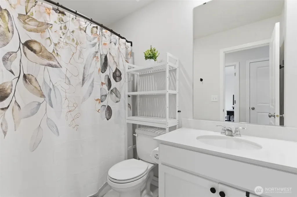 4220 SE Elijah Court Port Orchard WA 98366