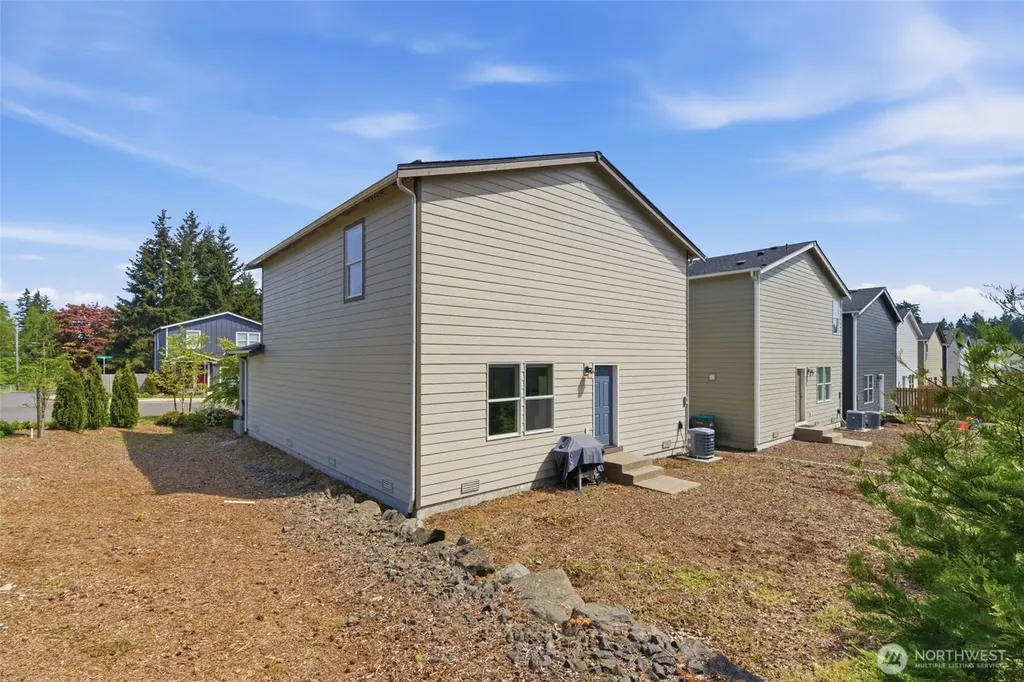 4220 SE Elijah Court Port Orchard WA 98366