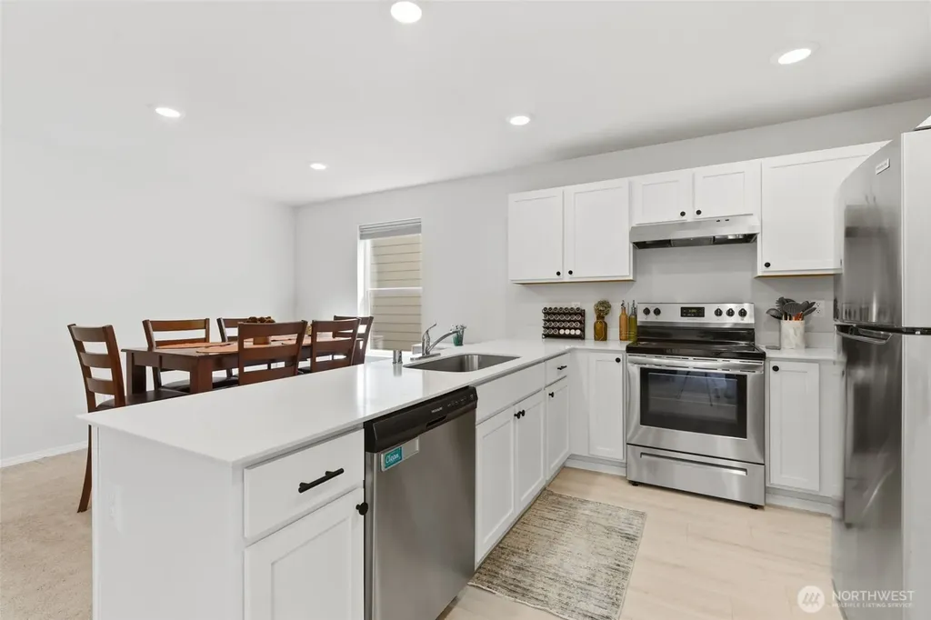 4220 SE Elijah Court Port Orchard WA 98366