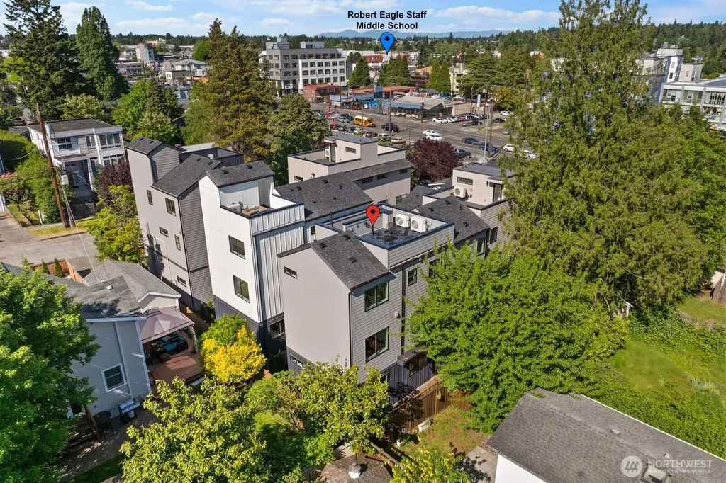 933 N 87th Street Seattle WA 98103