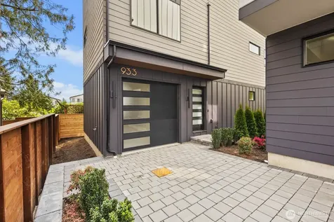 933 N 87th Street Seattle WA 98103
