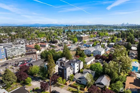 933 N 87th Street Seattle WA 98103