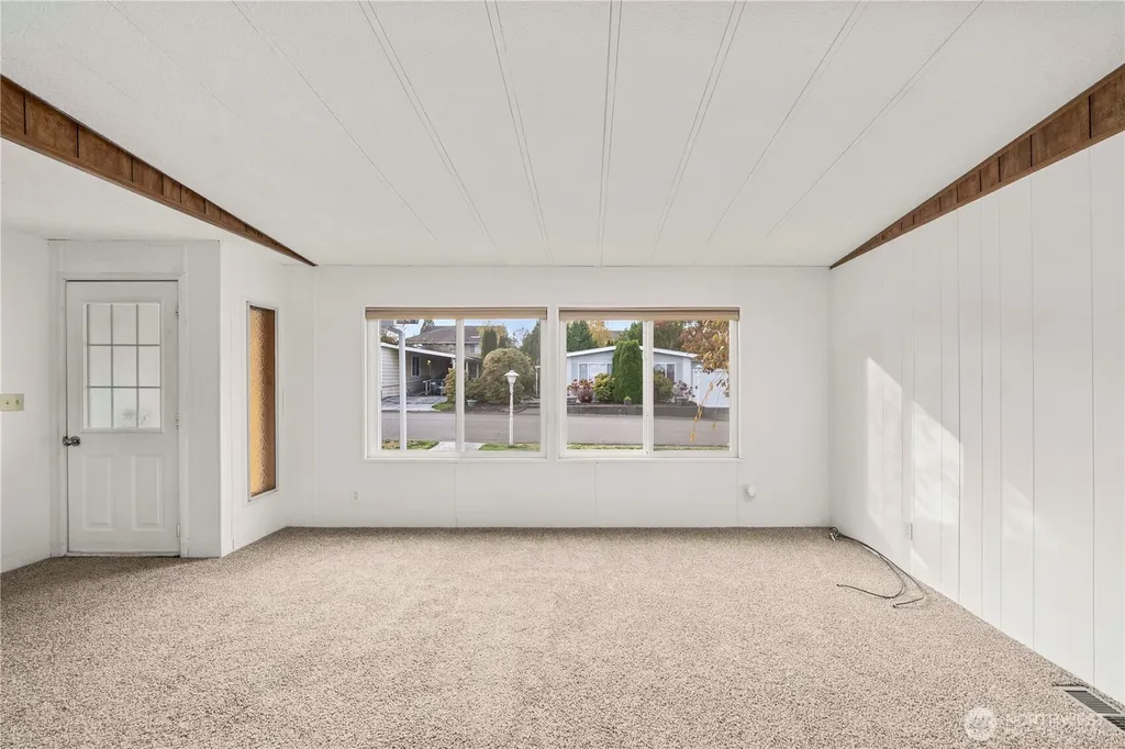 2500 Alder Street Milton WA 98354