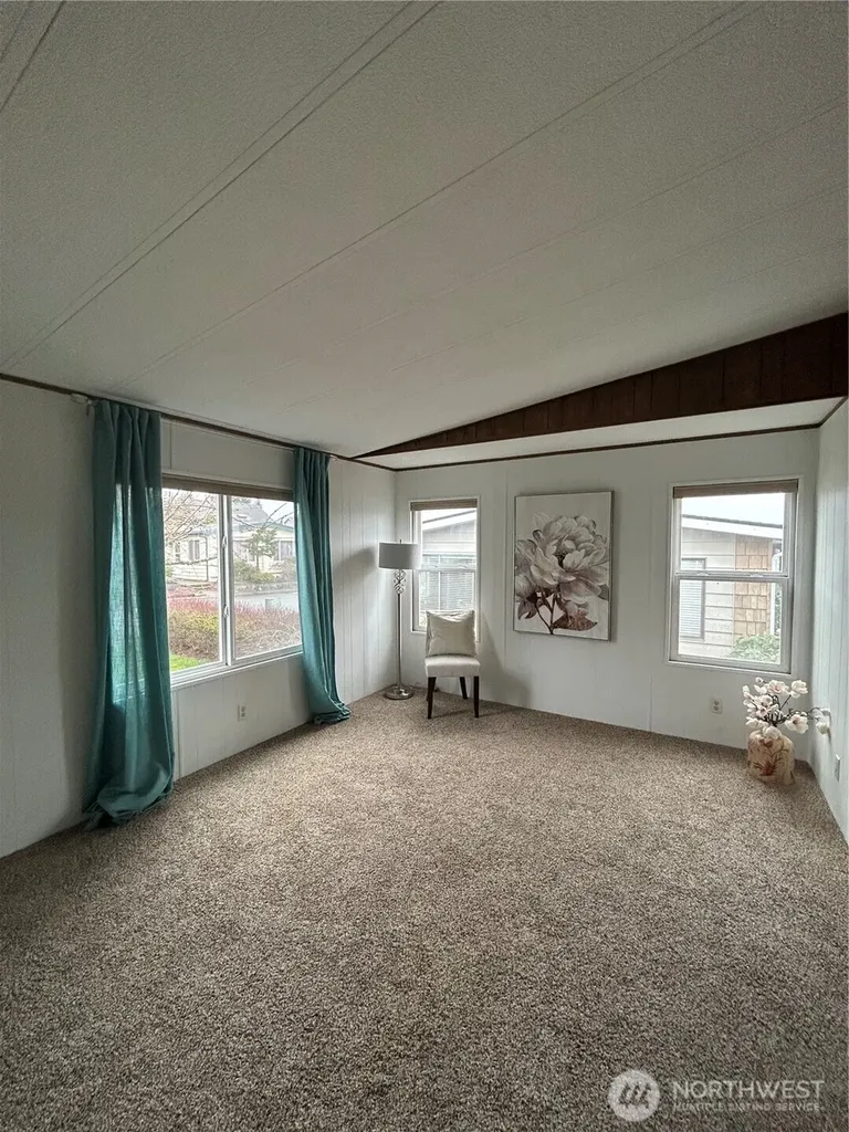 2500 Alder Street Milton WA 98354