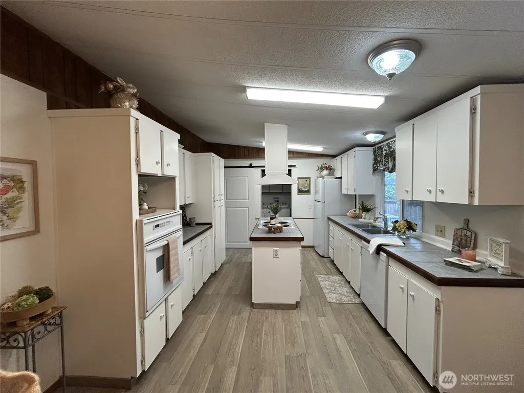 2500 Alder Street Milton WA 98354