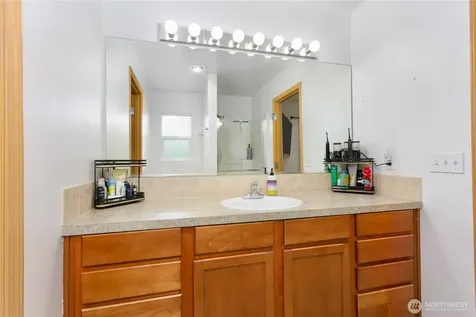 6336 Park Street E Fife WA 98424