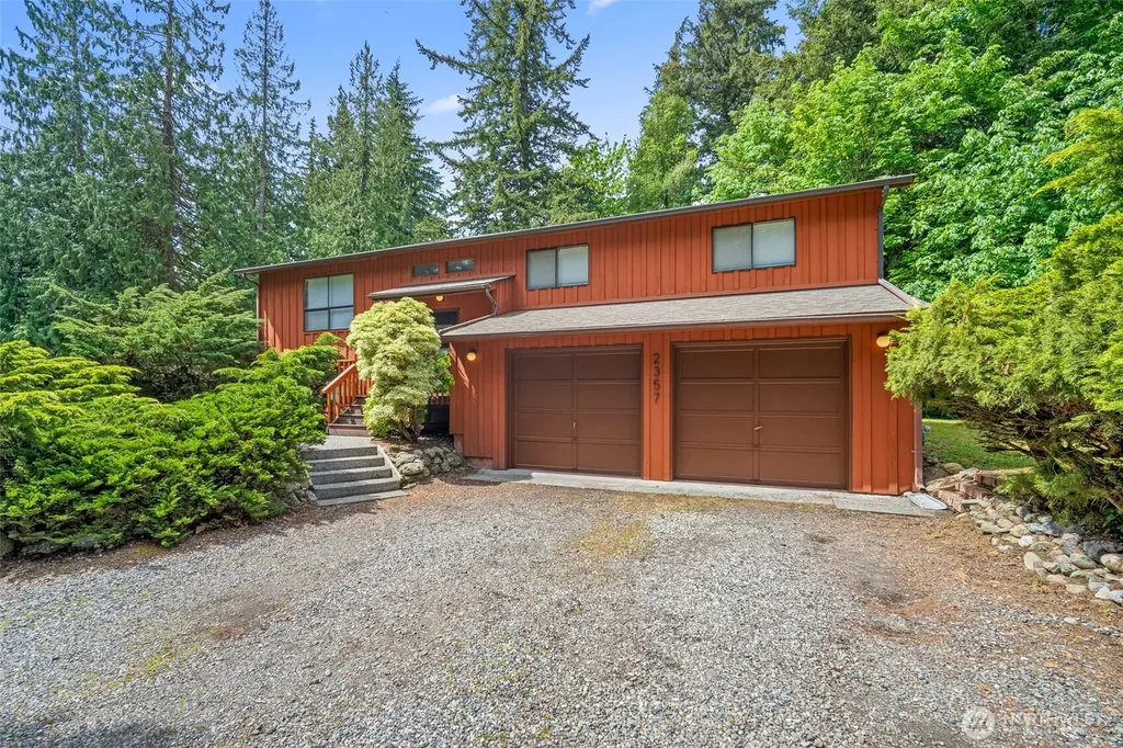 2357 Yew Street Road Bellingham WA 98229