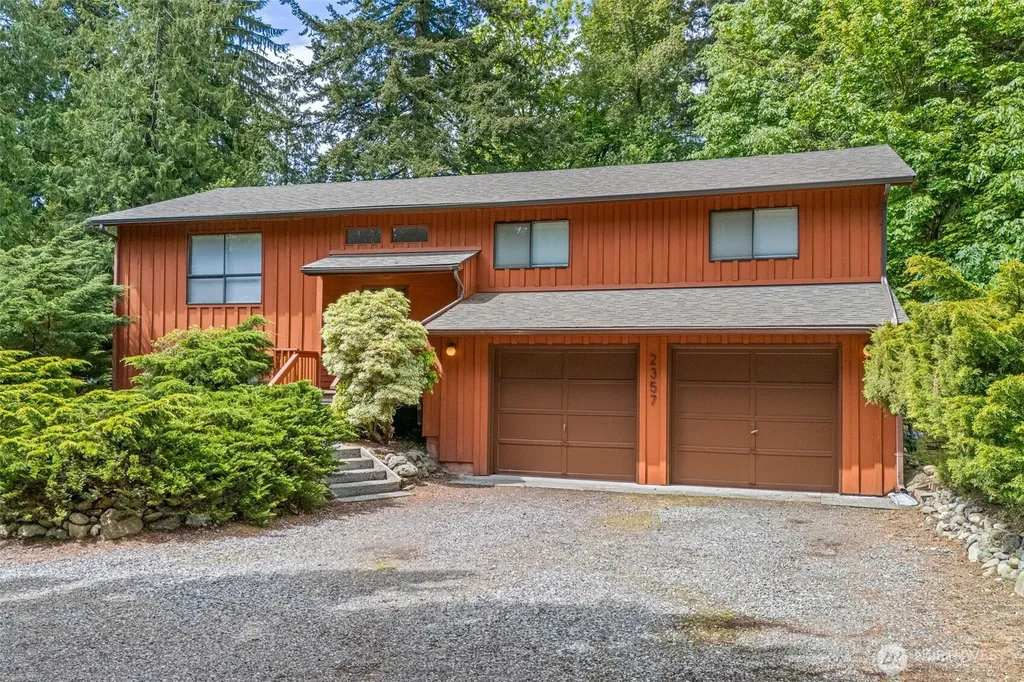 2357 Yew Street Road Bellingham WA 98229