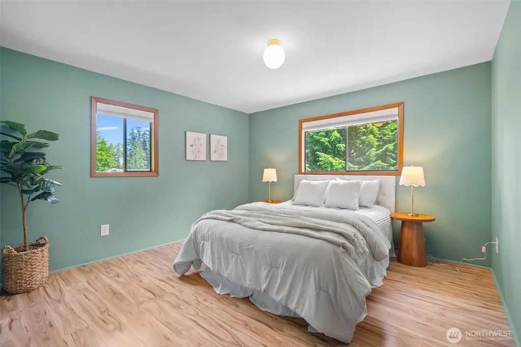 2357 Yew Street Road Bellingham WA 98229