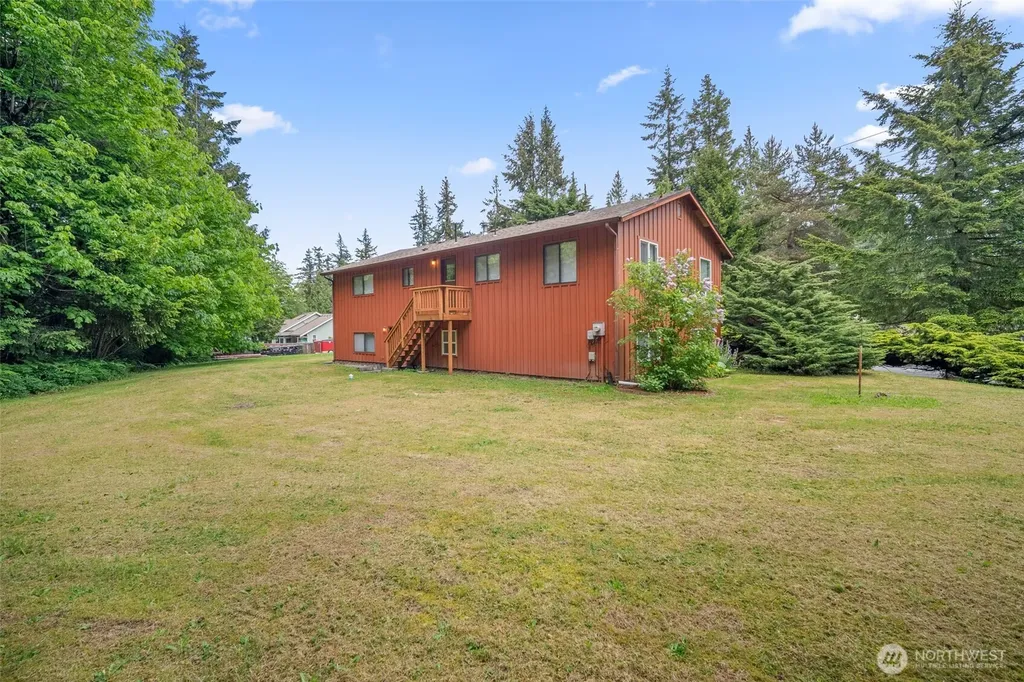 2357 Yew Street Road Bellingham WA 98229