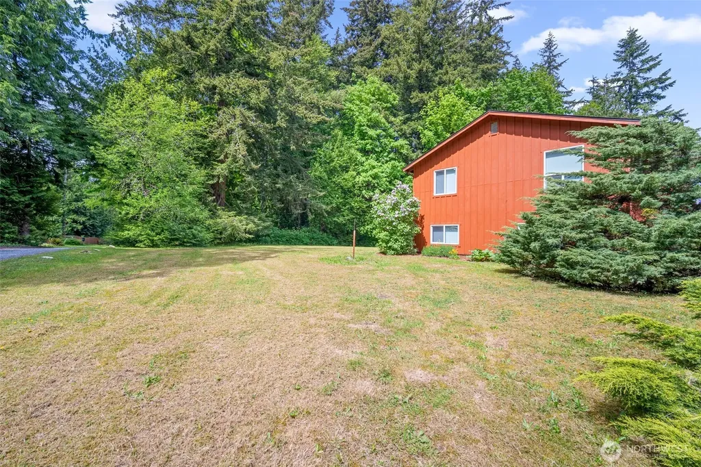 2357 Yew Street Road Bellingham WA 98229