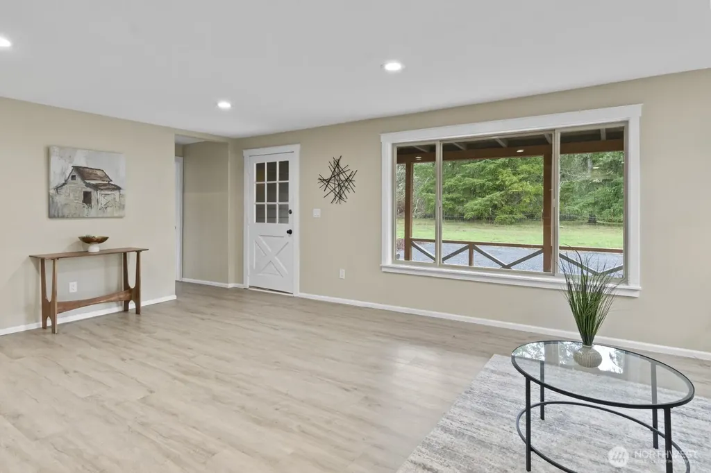 39618 E Meridian Eatonville WA 98328