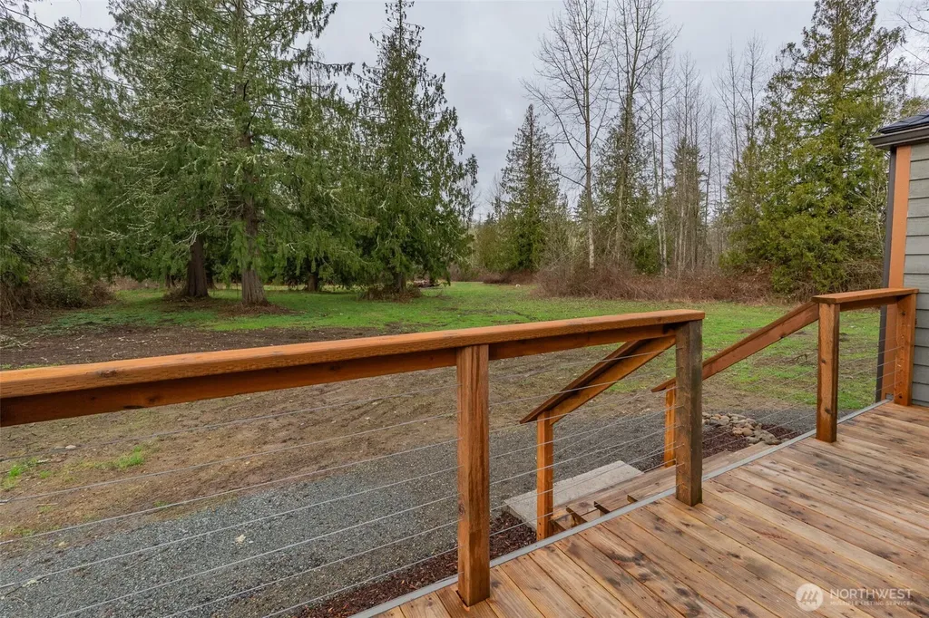 39618 E Meridian Eatonville WA 98328