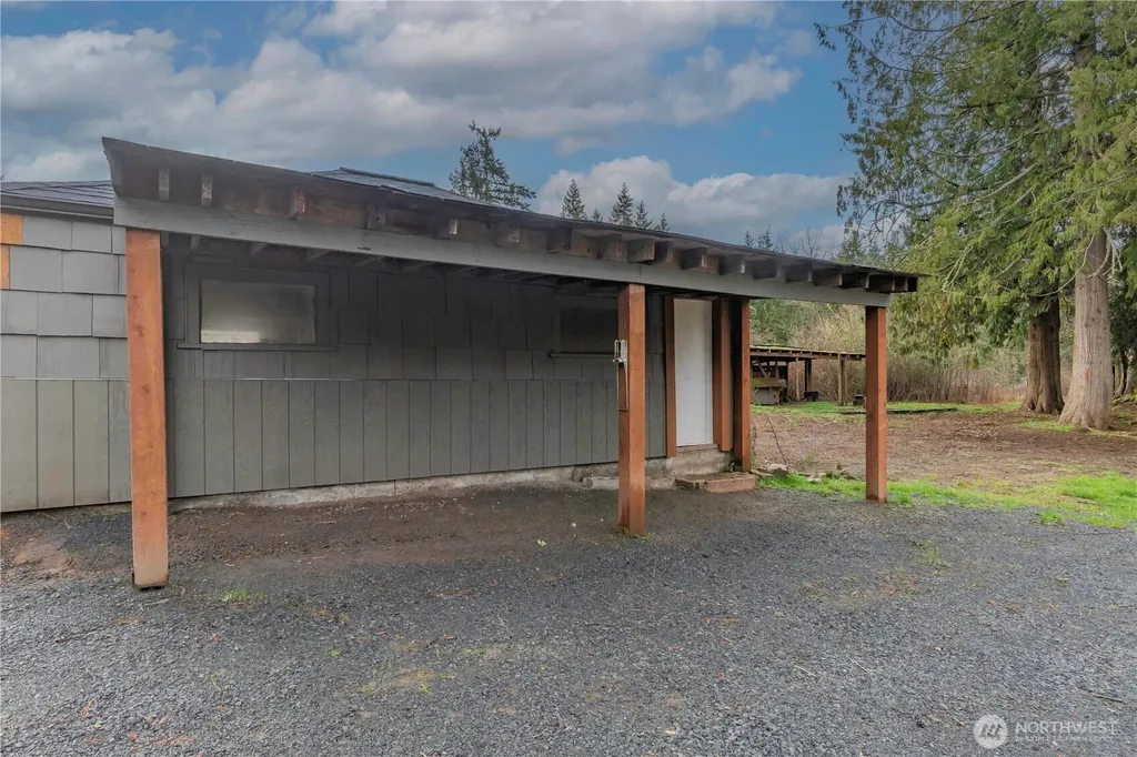 39618 E Meridian Eatonville WA 98328