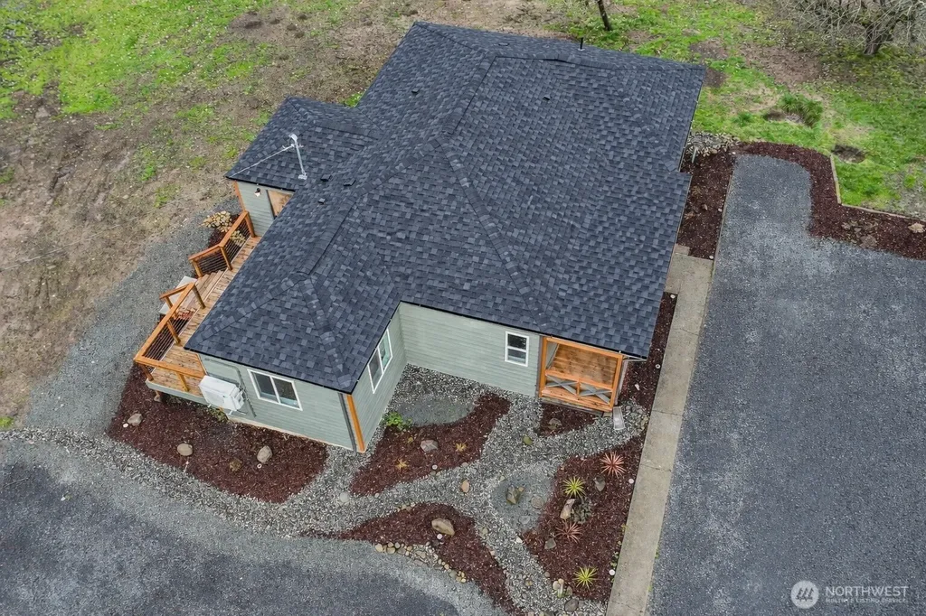 39618 E Meridian Eatonville WA 98328