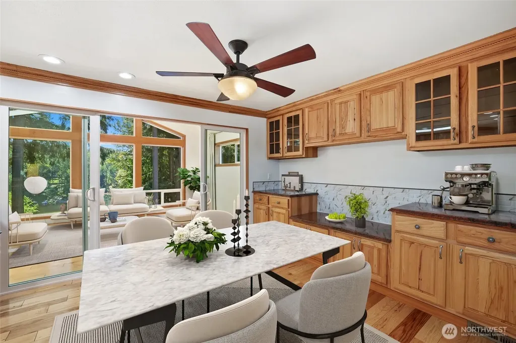 4820 W Tapps Drive E Lake Tapps WA 98391