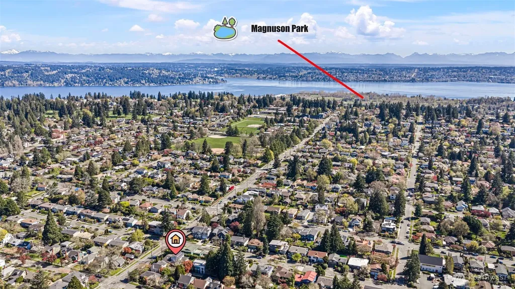 3813 NE 70th Street Seattle WA 98115