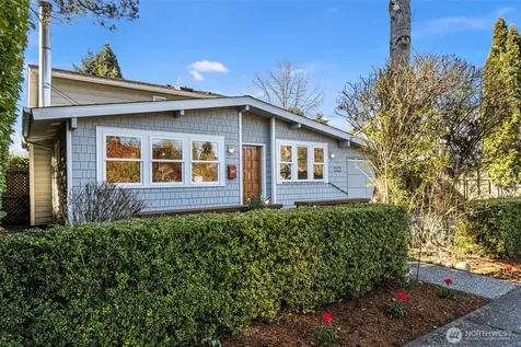 3813 NE 70th Street Seattle WA 98115