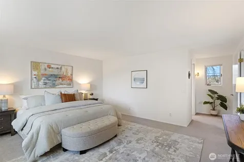 3813 NE 70th Street Seattle WA 98115