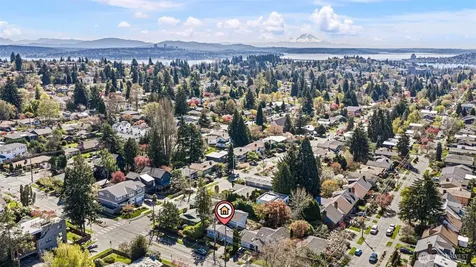 3813 NE 70th Street Seattle WA 98115